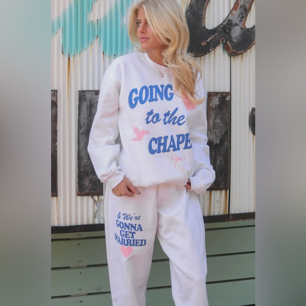 *RESTOCKED* Going To The Chapel White Sweatshirt - Picture 8 of 8